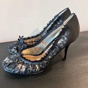 Beverly Feldman pumps Black Lace and Satin round toe, 3”heels, size 9